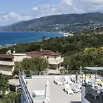 Baia Otel 4*