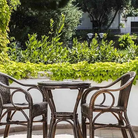 Baia Hotel 4*