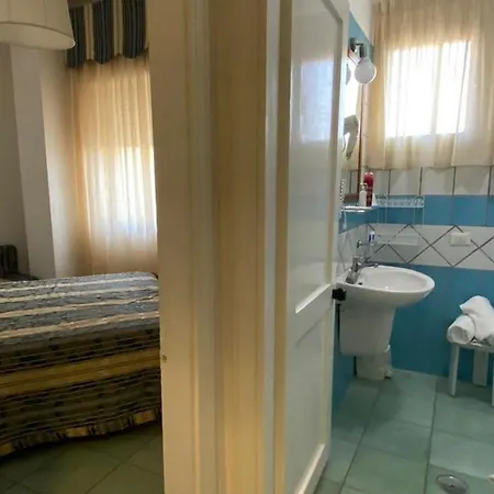 Baia Отель Палинуро