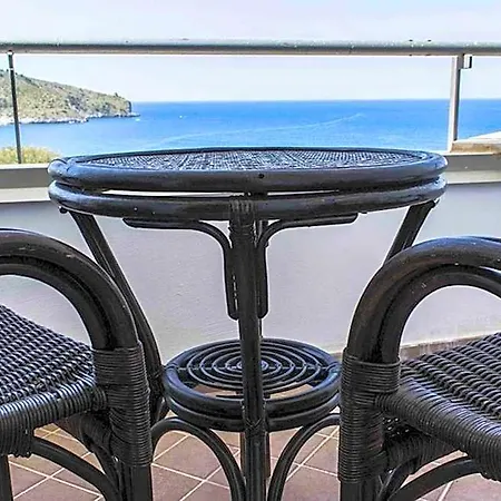 Baia Hotel 4*