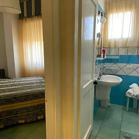 Baia Hotel 4*