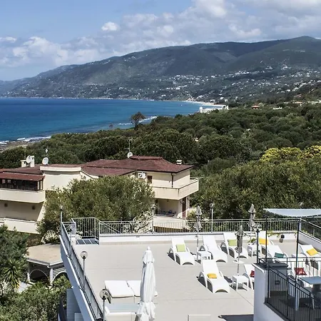 Baia Hotel 4*